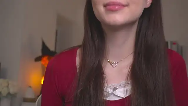 Snapshot of kategoodgirl chatting on October 22, 8:36 am kategoodgirl online show from October 22, 8:36 am