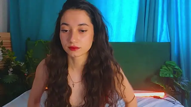 Snapshot of BettyMaldonado chatting on February 11, 7:24 am BettyMaldonado online show from February 11, 7:24 am