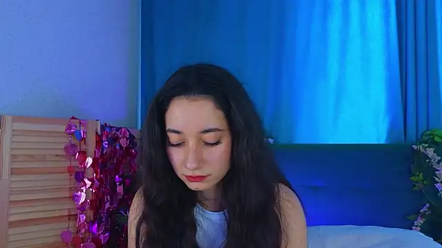 Snapshot of BettyMaldonado chatting on February 14, 6:32 am BettyMaldonado online show from February 14, 6:32 am