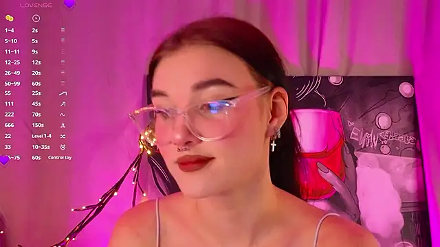 JenniferSullivan online show from January 18, 10:24 pm