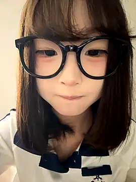 Snapshot of lelebaybay888 chatting on November 7, 4:07 pm lelebaybay888 online show from November 7, 4:07 pm