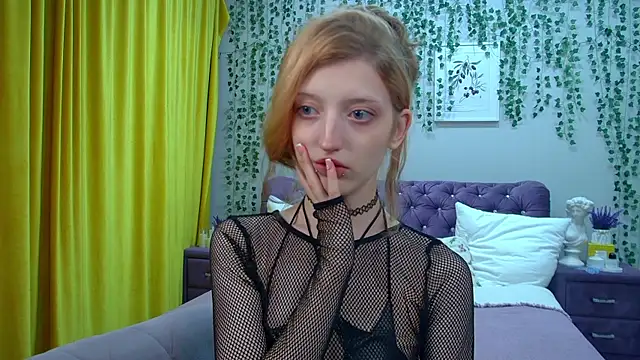 MistyMarlo online show from October 13, 6:19 pm