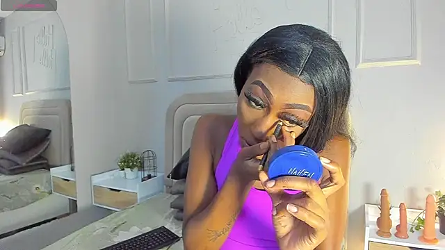 Anamonrroe online show from February 4, 7:53 pm