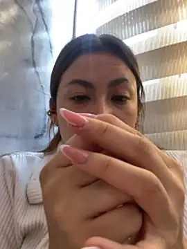 MacarenaRosse online show from November 9, 6:28 pm