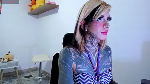 Nickidoll66- online show from May 14, 12:17 am