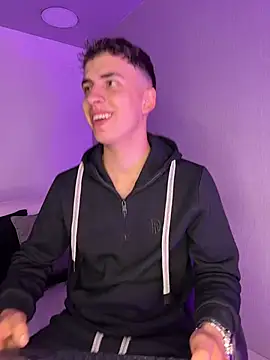 AdrianRinaldi online show from March 13, 8:04 pm