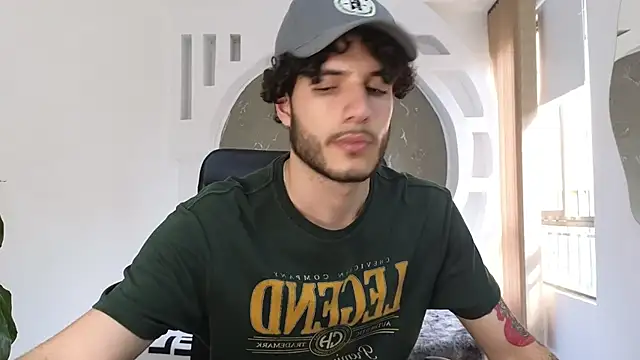 Rafael Mendezz online show from November 6, 8:21 pm