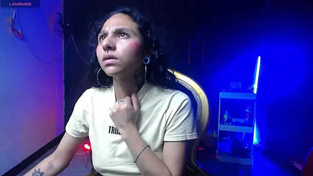 Sweettpleasure online show from September 10, 7:14 pm