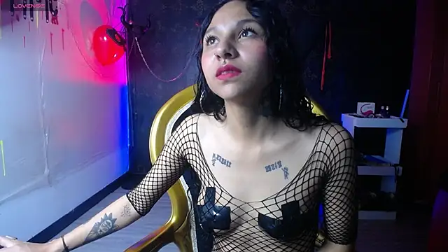 Sweettpleasure online show from September 13, 1:33 pm