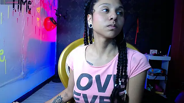 Sweettpleasure online show from October 7, 2:25 pm