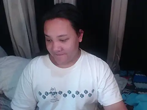 Hotcum ella online show from April 15, 2:51 am