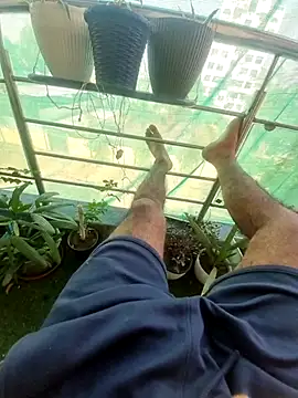 YoursThickDick online show from April 11, 4:39 am