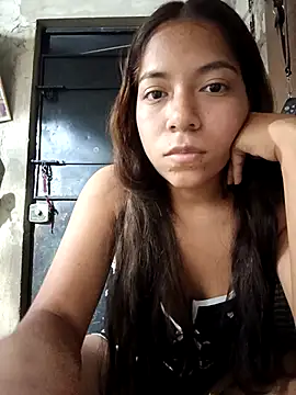 Snapshot of Aley_2025 chatting on October 1, 4:40 am Aley 2025 online show from October 1, 4:40 am