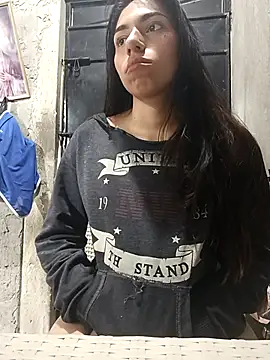 Snapshot of Aley_2025 chatting on October 16, 6:42 pm Aley 2025 online show from October 16, 6:42 pm