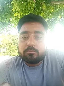 Snapshot of Raju_fuckerr chatting on May 14, 9:16 am Raju fuckerr online show from May 14, 9:16 am