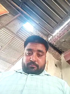Snapshot of Raju_fuckerr chatting on May 17, 7:17 am Raju fuckerr online show from May 17, 7:17 am