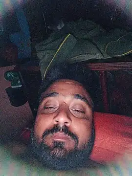 Snapshot of Raju_fuckerr chatting on May 20, 4:57 pm Raju fuckerr online show from May 20, 4:57 pm