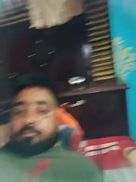 Snapshot of Raju_fuckerr chatting on June 4, 3:56 am Raju fuckerr online show from June 4, 3:56 am