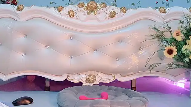   Joy69   online show from January 7, 10:45 pm