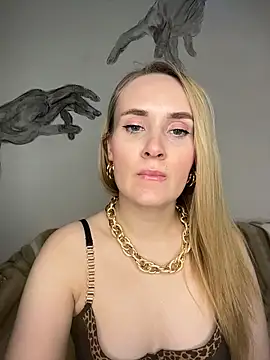 KiraBerht online show from March 17, 9:07 pm