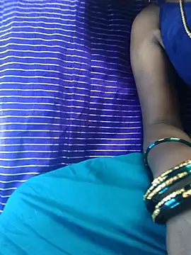 Snapshot of Tamil_Jillu chatting on November 12, 9:53 am Tamil Jillu online show from November 12, 9:53 am