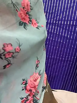 Snapshot of Tamil_Jillu chatting on December 20, 6:59 pm Tamil Jillu online show from December 20, 6:59 pm