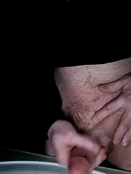 Snapshot of Lewisbbb chatting on November 18, 8:30 am Lewisbbb online show from November 18, 8:30 am