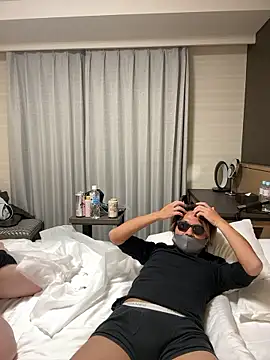 Snapshot of POMUPOMUPURIN2 chatting on November 28, 11:13 am POMUPOMUPURIN2 online show from November 28, 11:13 am