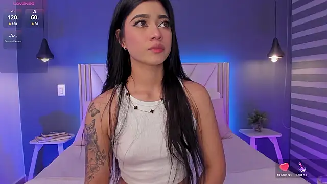 Snapshot of NaishaFord_1 chatting on February 17, 5:37 am NaishaFord 1 online show from February 17, 5:37 am