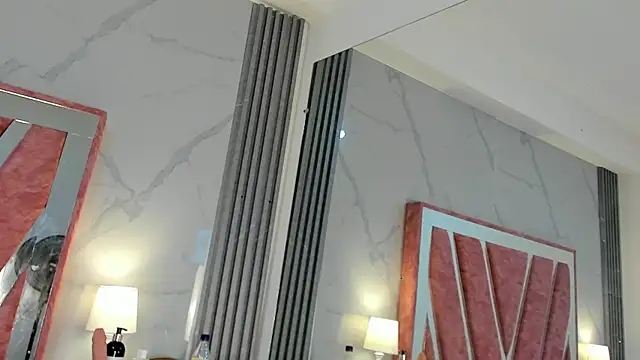 Megan Sweetas online show from October 7, 10:29 pm