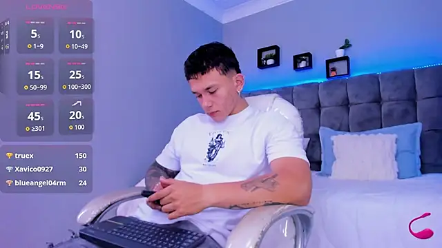 Thomas moon online show from January 6, 12:42 pm