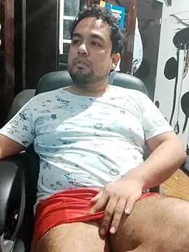 Snapshot of Hotknight chatting on December 17, 12:27 am Hotknight online show from December 17, 12:27 am