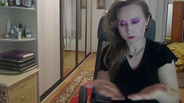 Snapshot of ClassyInna chatting on September 9, 8:25 am ClassyInna online show from September 9, 8:25 am