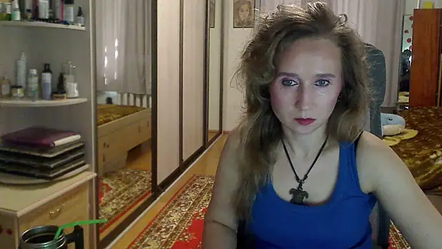 Snapshot of ClassyInna chatting on September 10, 5:51 am ClassyInna online show from September 10, 5:51 am