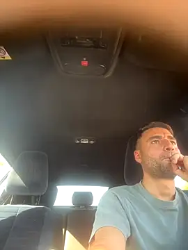 Snapshot of Torissimo92 chatting on October 11, 9:52 am Torissimo92 online show from October 11, 9:52 am