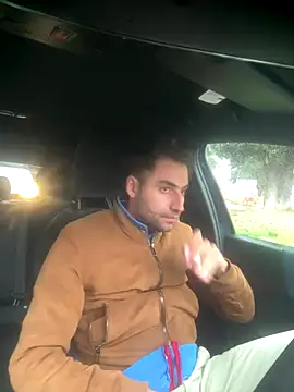 Snapshot of Torissimo92 chatting on December 16, 8:19 am Torissimo92 online show from December 16, 8:19 am