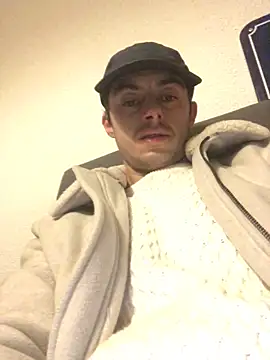 Snapshot of Bandolero51 chatting on March 2, 2:02 pm Bandolero51 online show from March 2, 2:02 pm