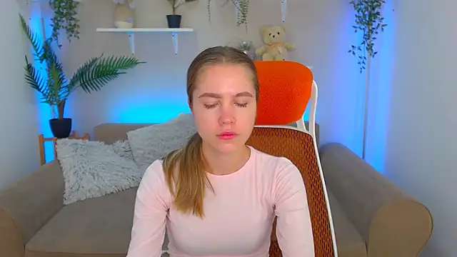 Spicy Lexi online show from September 13, 6:24 am