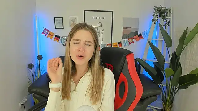 Spicy Lexi online show from September 22, 7:32 am