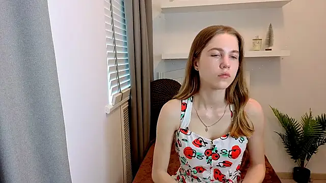 Snapshot of Spicy_Lexi chatting on June 12, 6:34 am Spicy Lexi online show from June 12, 6:34 am