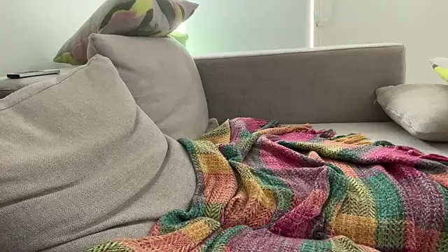 jamesgstsby22 online show from October 5, 5:28 am