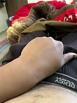 jackyw online show from February 15, 11:41 am