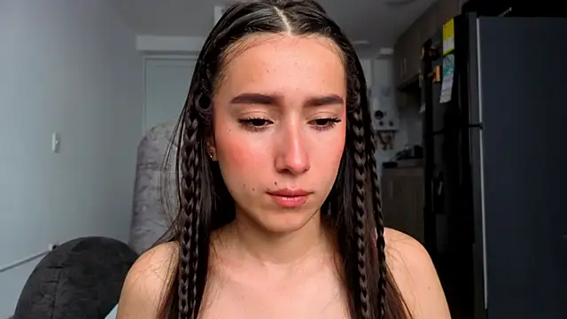 Snapshot of Adhara_Kitten chatting on May 19, 1:39 pm Adhara Kitten online show from May 19, 1:39 pm
