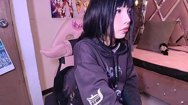 Terraelowen online show from February 3, 11:37 am