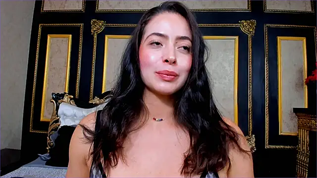 Snapshot of AlaskaAmato chatting on November 26, 7:37 pm AlaskaAmato online show from November 26, 7:37 pm