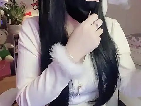 keelinnn19 online show from November 23, 6:19 pm