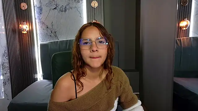 angeles azul online show from November 29, 12:30 pm