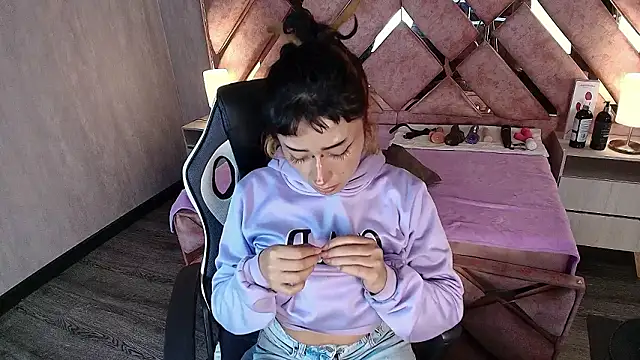 Babyyrasta666 online show from February 4, 3:12 am