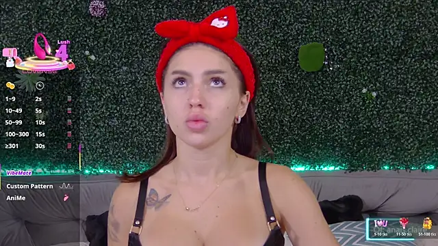 Snapshot of sexyanais chatting on October 19, 6:19 pm sexyanais online show from October 19, 6:19 pm