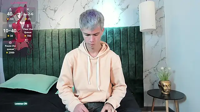 nicktorn online show from October 15, 1:11 pm